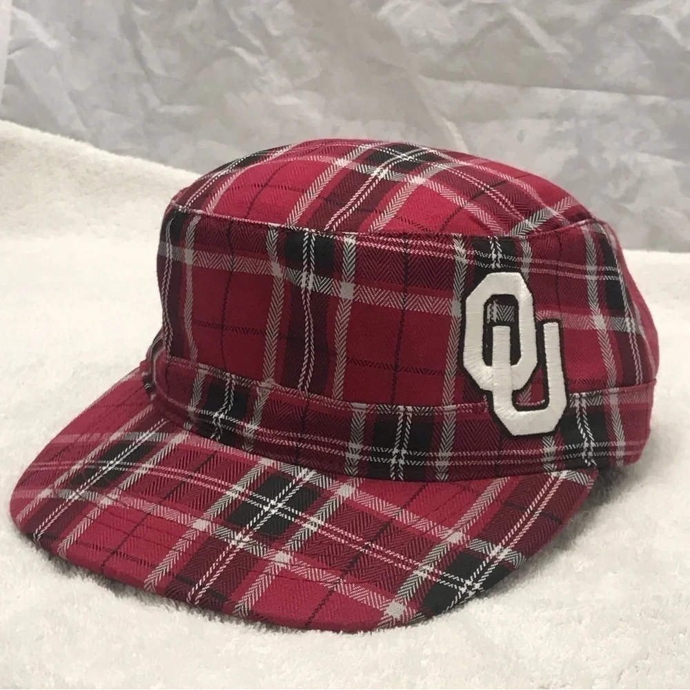 Captivating Headgear University of Oklahoma Sooners Woman's Flat Top Cap